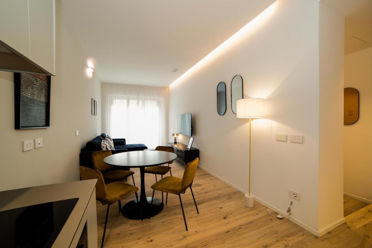 Milan Chic Luxury Apartments-Hosted By Sweetstay Exterior photo