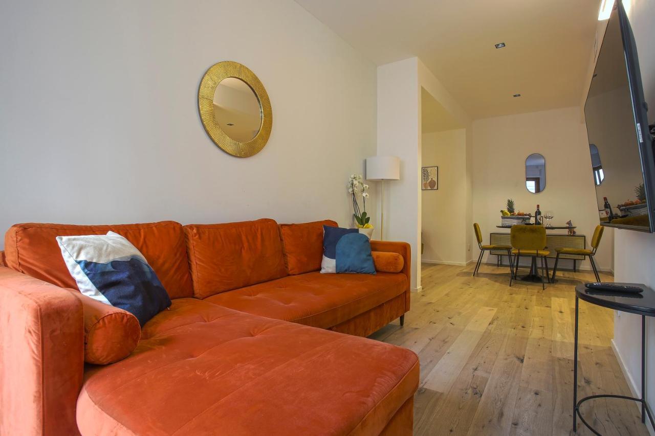 Milan Chic Luxury Apartments-Hosted By Sweetstay Exterior photo