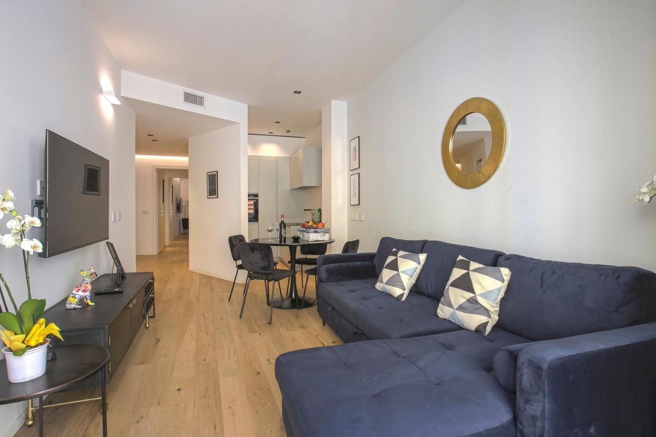 Milan Chic Luxury Apartments-Hosted By Sweetstay Exterior photo